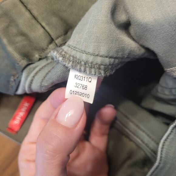 SPANX Stretch Twill Cargo Ankle Pants – Utility Green – Small – EUC - Picture 8 of 13